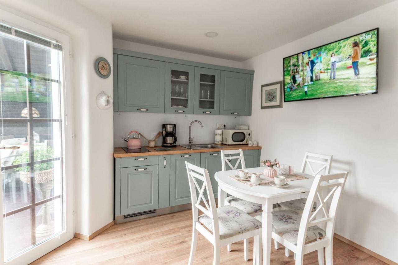 Apartmaji Urska 라스코 외부 사진