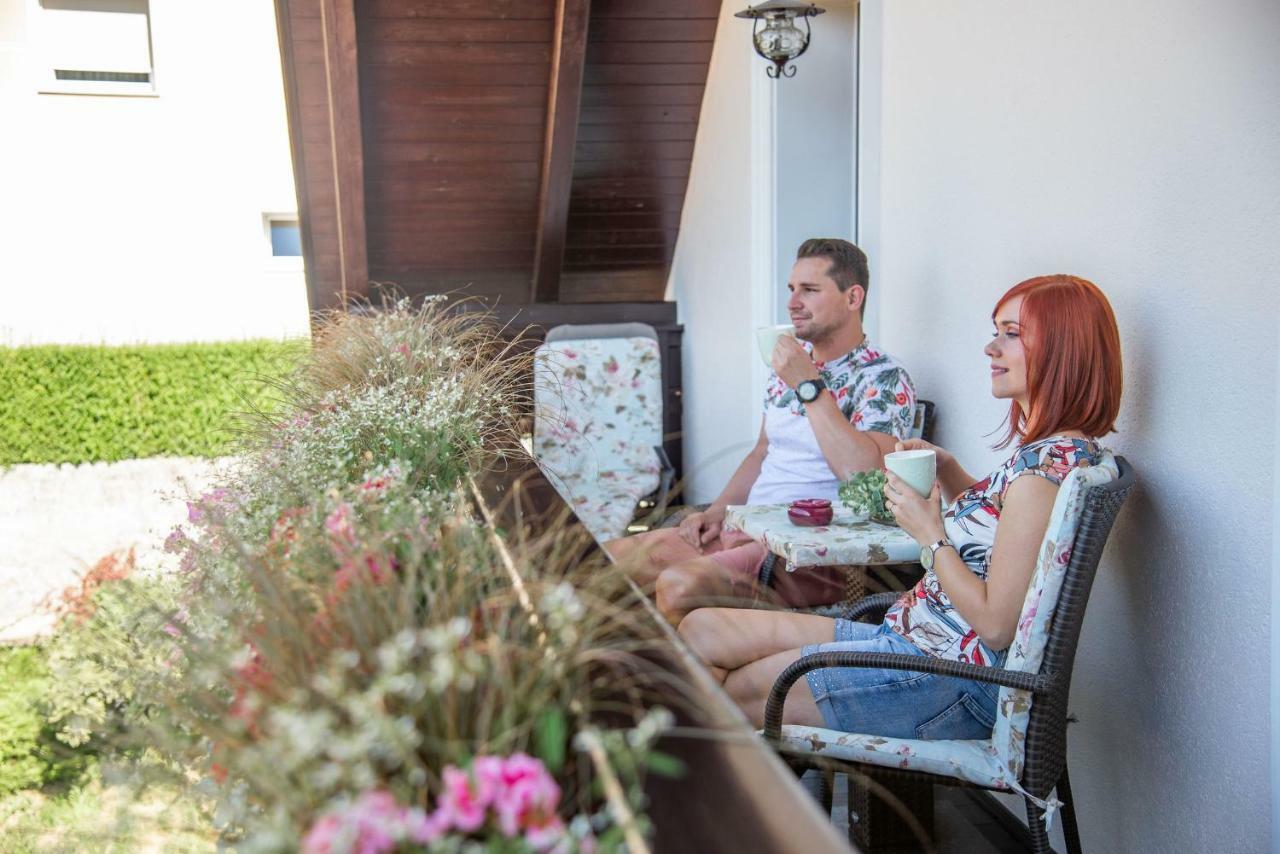 Apartmaji Urska 라스코 외부 사진