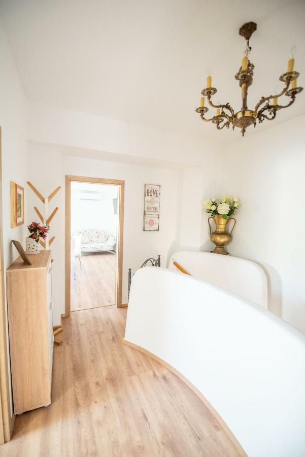 Apartmaji Urska 라스코 외부 사진